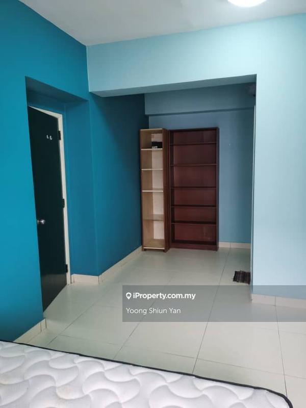 For Sale - Kelana Puteri