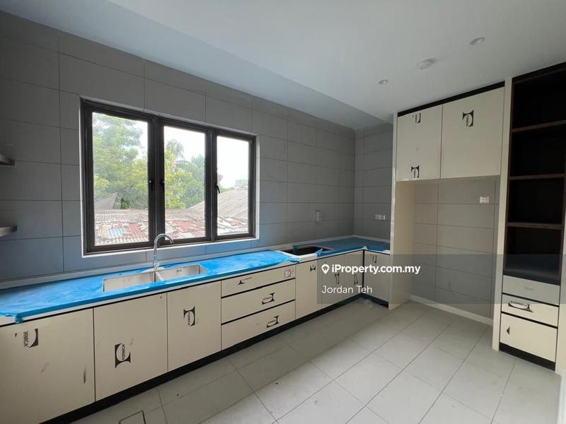 4.5-storey Terraced House for Sale in Residensi Enso, Bandar Utama by Jordan Teh - iProperty.com.my