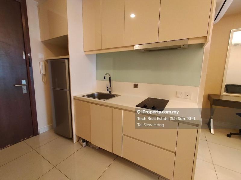 For Sale - Carlton @ Plaza Damas 3