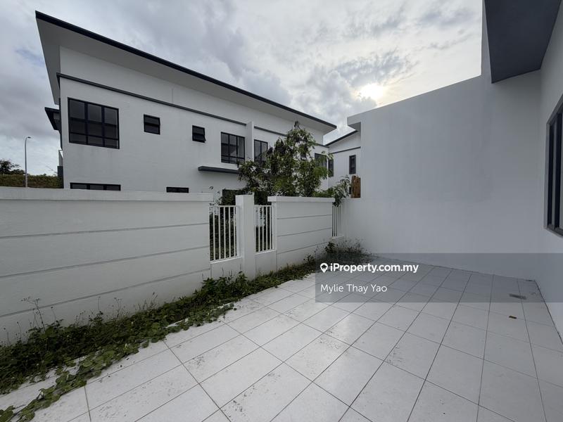 Semi-Detached House for Sale in 4qt5e, Seremban 2 by Mylie Thay Yao - iProperty.com.my