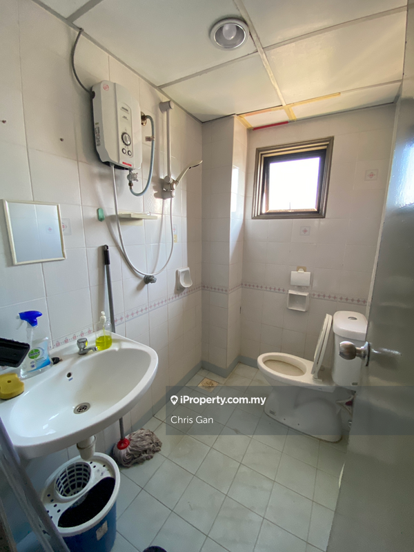 Apartment for Sale in Baiduri Apartment by Chris Gan - iProperty.com.my