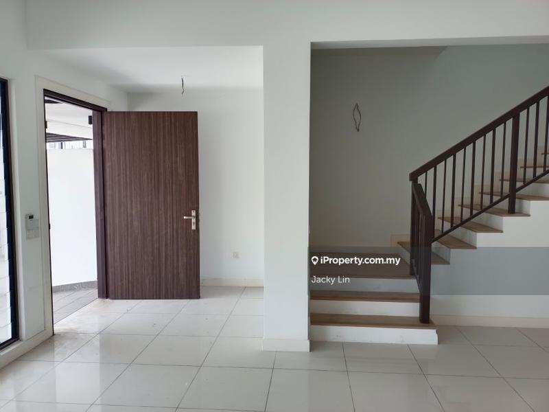 Rumah Teres 2-Tingkat untuk Dijual di Denai Alam, Shah Alam oleh Jacky Lin - iProperty.com.my