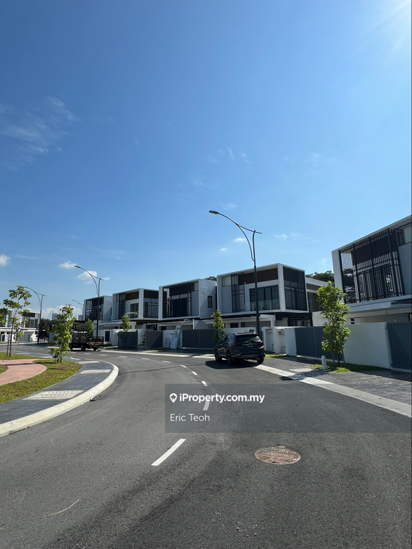 Semi-Detached House for Sale in TTDI Grove, Kajang by Eric Teoh - iProperty.com.my