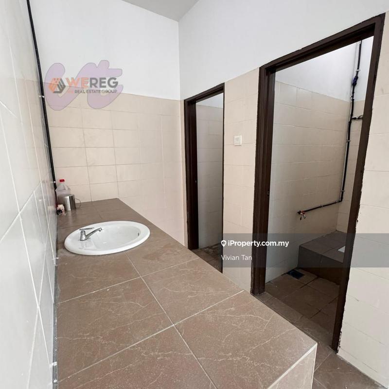 Shop / Office for Rent in Pandamaran, Klang by Vivian Tan - iProperty.com.my