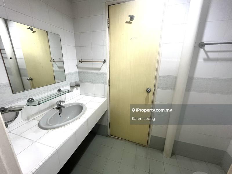 For Sale - Villa Flora