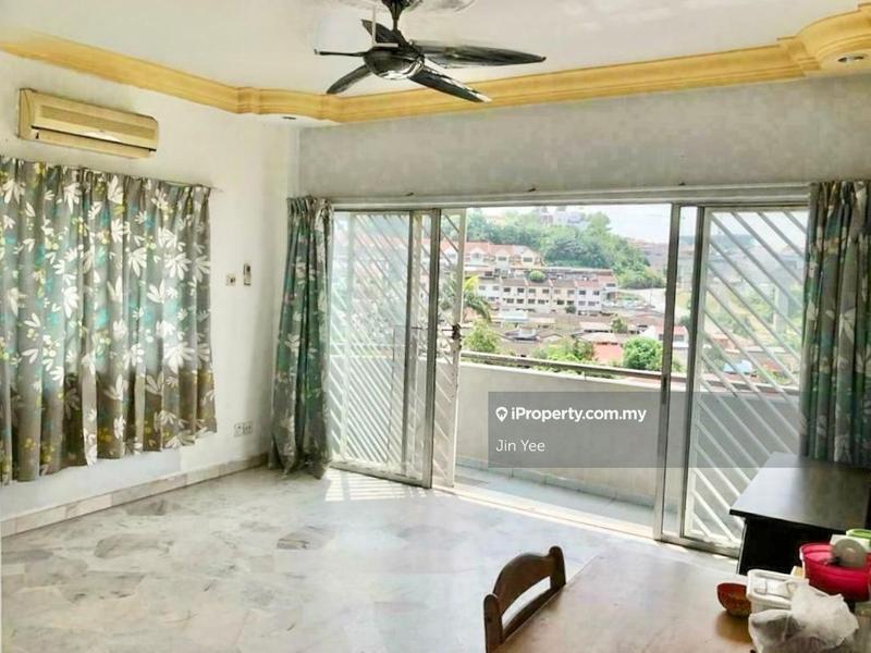 For Sale - Villa Mewah