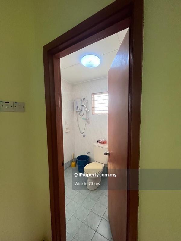 Rumah Teres 2-Tingkat untuk Dijual di Bukit Rimau, Shah Alam oleh Winnie Chow - iProperty.com.my