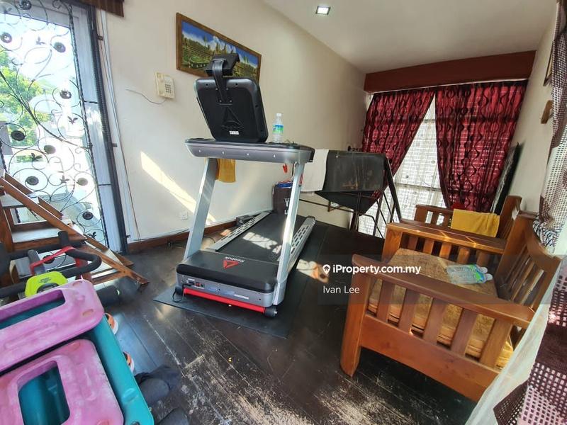 Semi-Detached House for Sale in Damansara Jaya, Petaling Jaya by Ivan Lee - iProperty.com.my