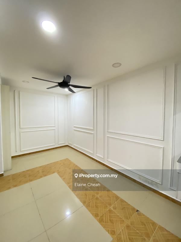 Rumah Berangkai 2 Tingkat untuk Dijual di Taman Selayang Utama, Selayang oleh Elaine Cheah - iProperty.com.my