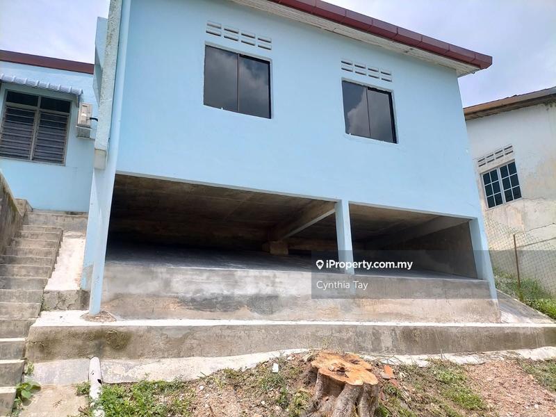 Rumah Berkembar untuk Dijual di Desa Rasah, Seremban oleh Cynthia Tay - iProperty.com.my