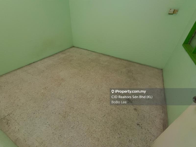 Rumah Berangkai 1 Tingkat untuk Dijual di Taman Overseas Union (Taman Oug), Jalan Klang Lama (Old Klang Road) oleh BoBo Lee - iProperty.com.my