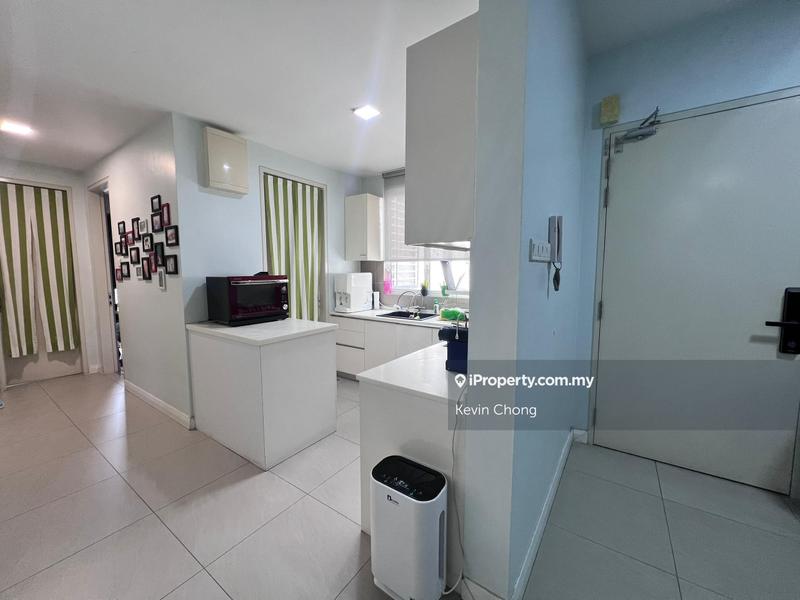 Service Residence for Sale in Nova Saujana by Kevin Chong - iProperty.com.my