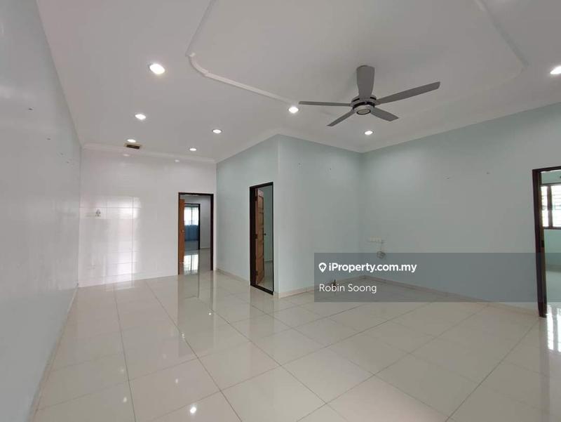 Semi-Detached House for Sale in Ujong Pasir, Melaka by Robin Soong - iProperty.com.my