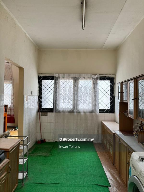 Rumah Berkembar untuk Dijual di Taman Desa Seroja, Kajang oleh Irwan Tokans - iProperty.com.my