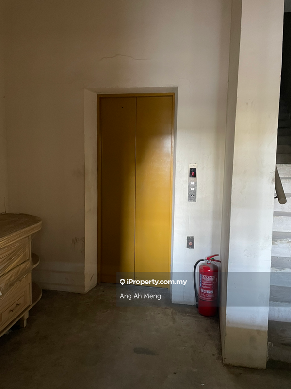 Shop / Office for Sale in Taman Putra Damai, Ara Damansara by Ang Ah Meng - iProperty.com.my