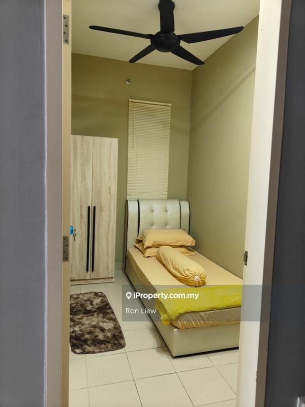 Service Residence for Sale in Univ 360 Place by Ron Liew - iProperty.com.my