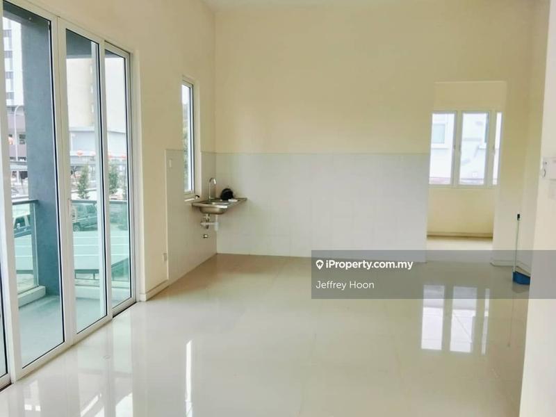 Townhouse for Sale in Viridian Cheras Idaman, Bandar Sungai Long by Jeffrey Hoon - iProperty.com.my