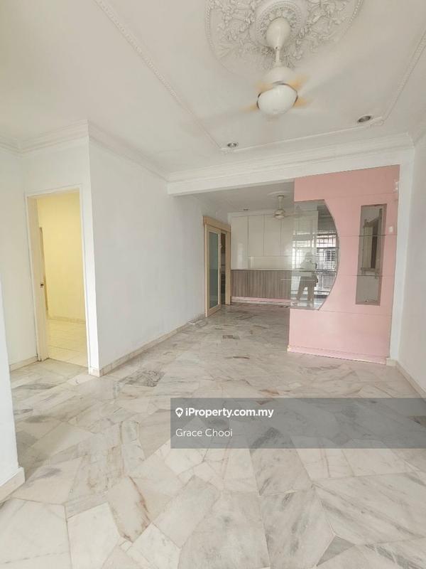 For Sale - Greenview Apartment