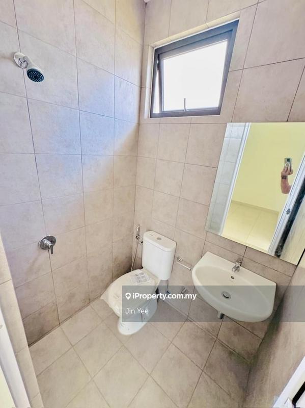 Rumah Berkembar untuk Dijual di Elmina, Shah Alam oleh Jin Yee - iProperty.com.my
