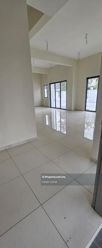 Rumah Berkembar untuk Dijual di Taman Semanja, Kajang oleh Jordan Leong - iProperty.com.my