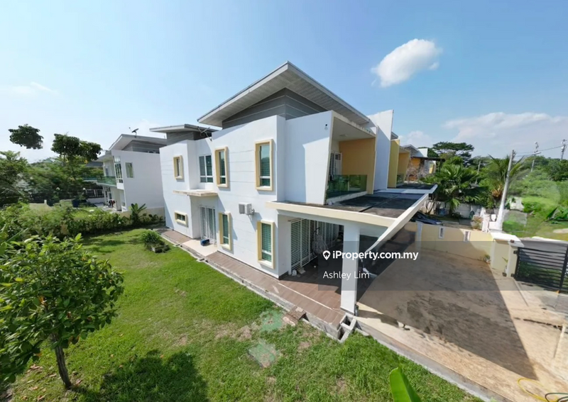 Rumah Berkembar untuk Dijual di Taman Emas, Dengkil oleh Ashley Lim - iProperty.com.my