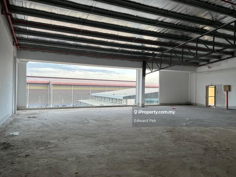 Kilang Teres untuk Disewa di Taman Perindustrian Subang, Subang Jaya oleh Edward Pek - iProperty.com.my