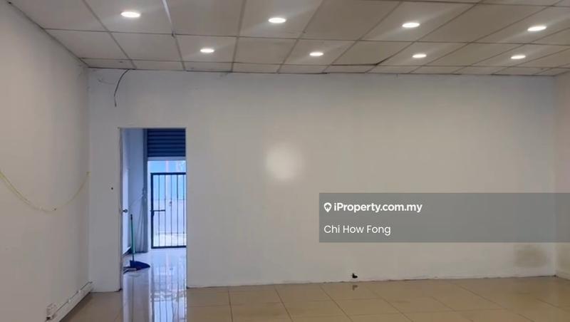 Kedai untuk Disewa di Seksyen 8, Bangi oleh Howard Fong - Interior - iProperty.com.my