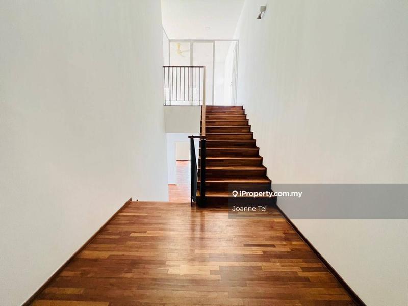 Bungalow House for Sale in Lakefront Villa, Cyberjaya by Joanne Tei - iProperty.com.my