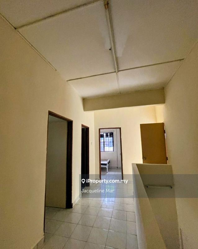 For Sale - Kenari Court