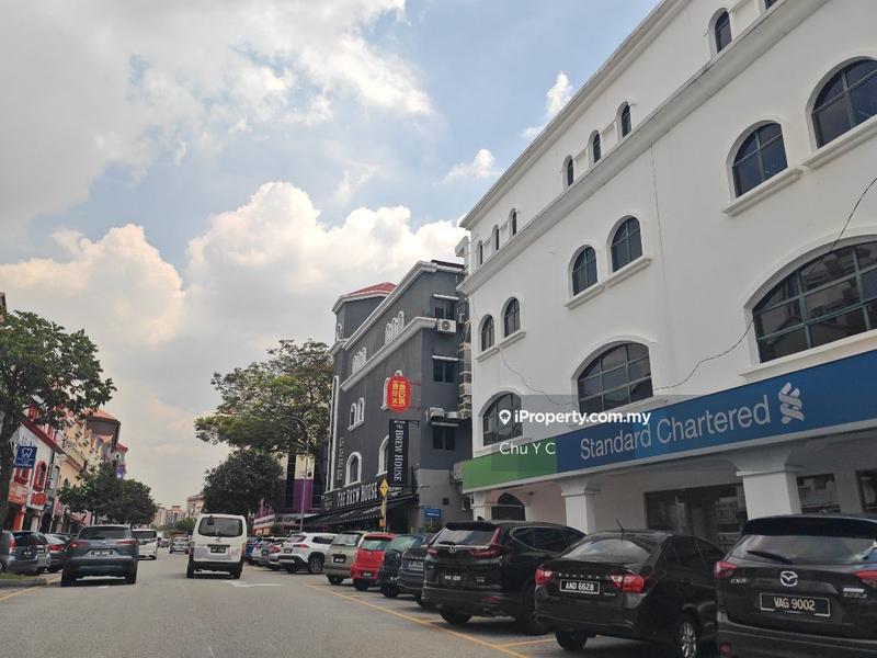Shop for Sale in Seksyen 5, Kota Damansara by Chu Y C - iProperty.com.my