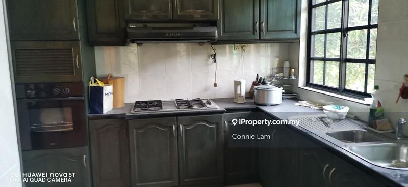Townhouse for Sale in 3 STORY TOWNHOUSE MERU VALLEY RESORT, Ipoh by Connie Lam - iProperty.com.my