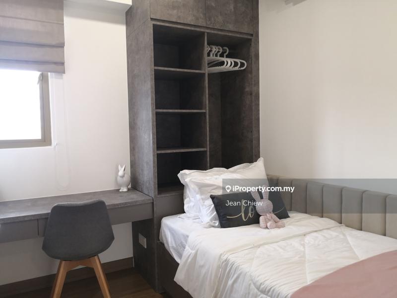 Condominium for Sale in Residensi R8 by Jean Chiew - iProperty.com.my