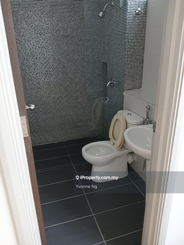 Rumah Berkembar untuk Dijual di Gelang Patah, Johor oleh Yvonne Ng - iProperty.com.my