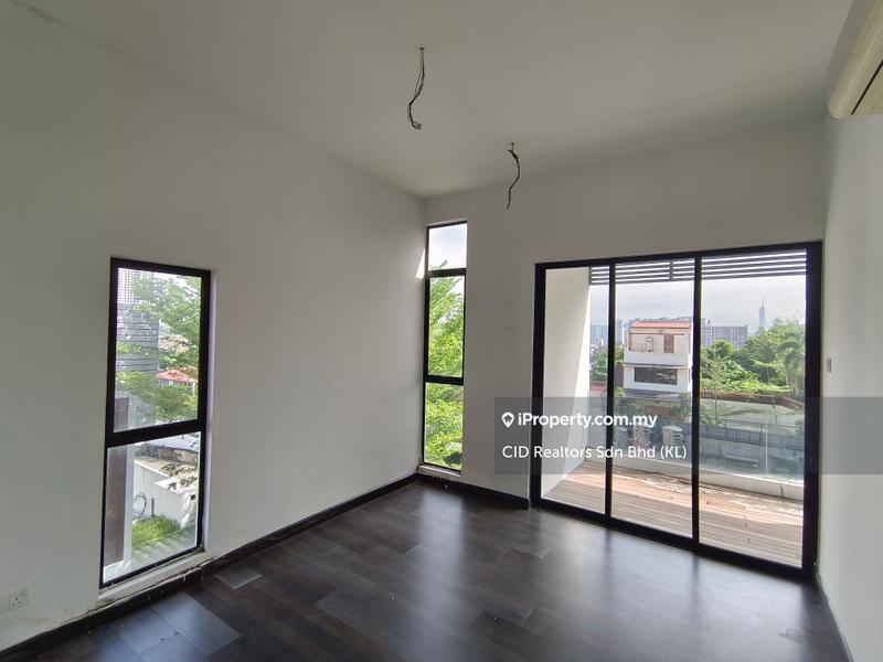 Bungalow House for Sale in Taman Overseas Union (Taman Oug), Jalan Klang Lama (Old Klang Road) by BoBo Lee - iProperty.com.my