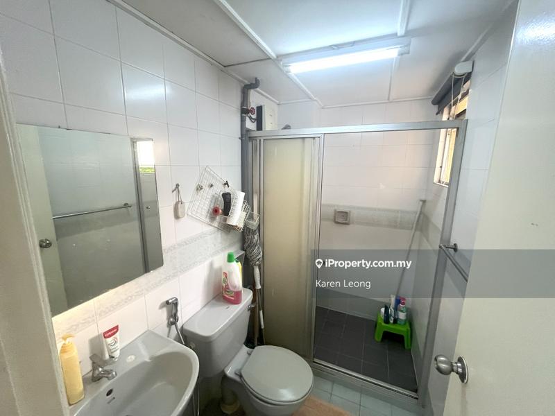 Condominium for Sale in Villa Flora by Karen Leong - iProperty.com.my