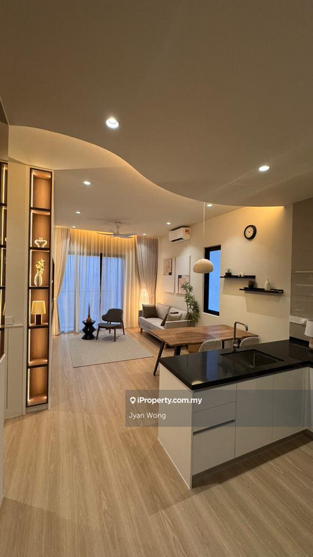 For Sale - Golden Crown Residence