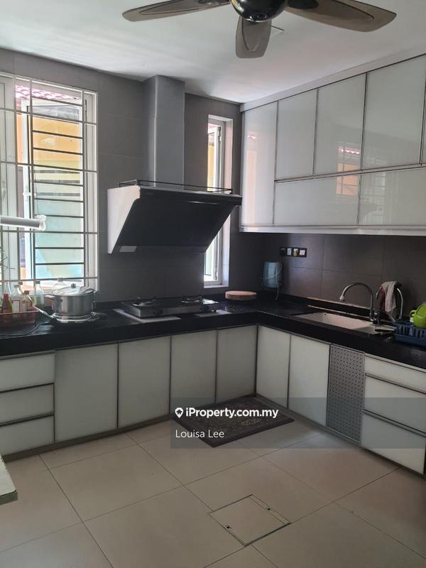 Rumah Teres 2.5-Tingkat untuk Dijual di Kota Kemuning, Shah Alam oleh Louisa Lee - iProperty.com.my
