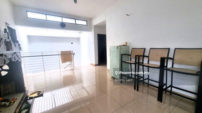 Rumah Berangkai 2 Tingkat untuk Dijual di Angular Lot, Laman Glenmarie, Bigger Size, Glenmarie oleh Reena Sarif - iProperty.com.my