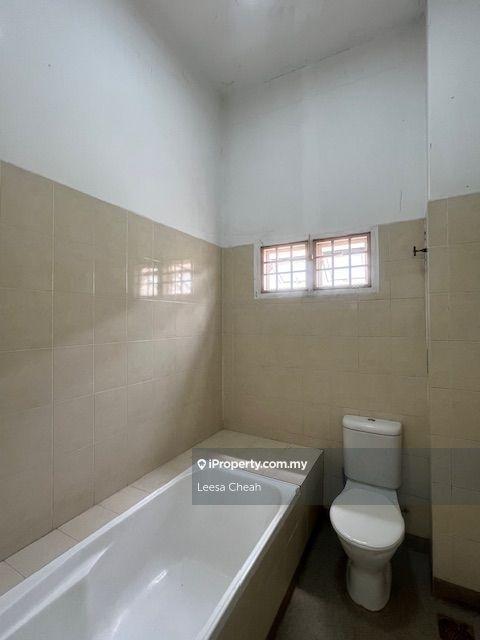 Bungalow House for Sale in Taman Seri juru, Juru by Leesa Cheah - iProperty.com.my