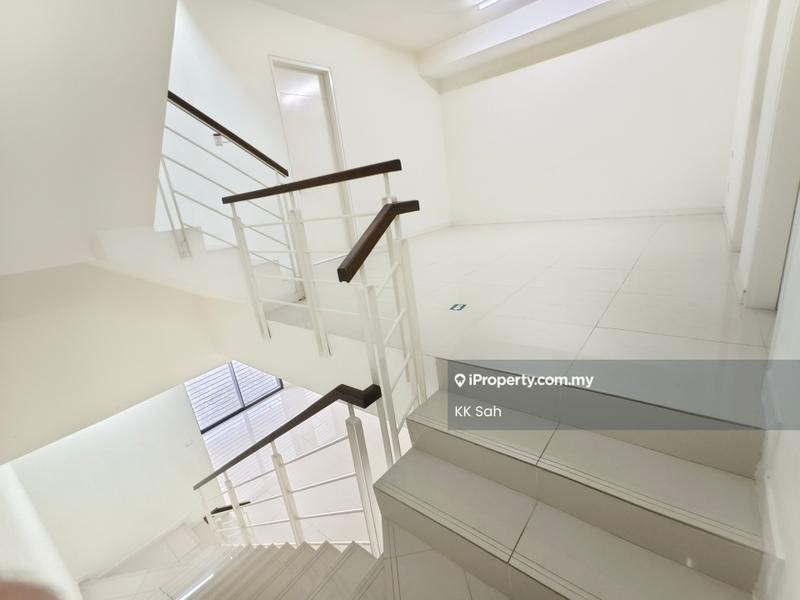 Rumah Berangkai 3 Tingkat untuk Dijual di Taman Seri Segar, Semenyih oleh KK Sah - iProperty.com.my