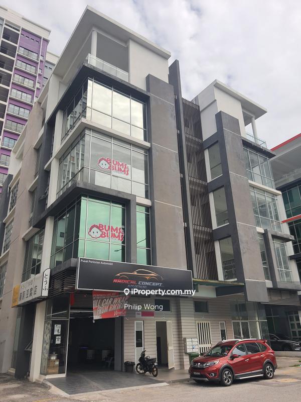 Shop / Office untuk Disewa di Taman Equine, Seri Kembangan oleh Philip Wong - iProperty.com.my