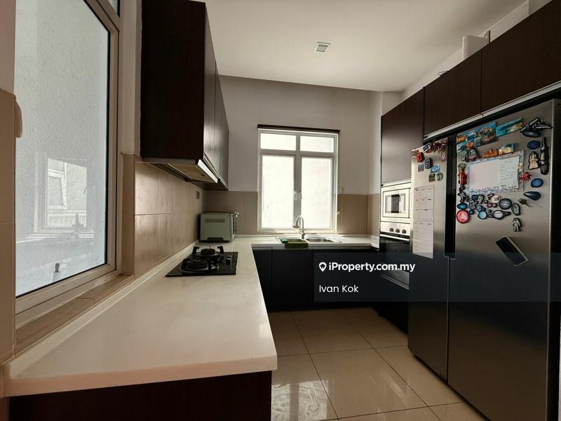 Condominium for Sale in Amaya Saujana by Ivan Kok - Kitchen - iProperty.com.my