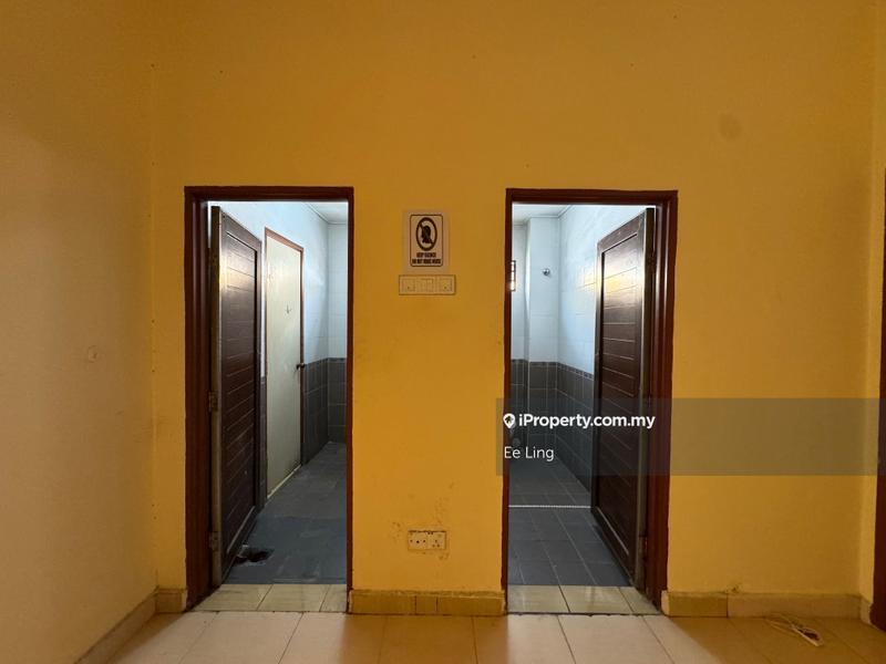 Rumah Berkembar untuk Dijual di Taman Kipark, Puchong oleh Ee Ling - iProperty.com.my