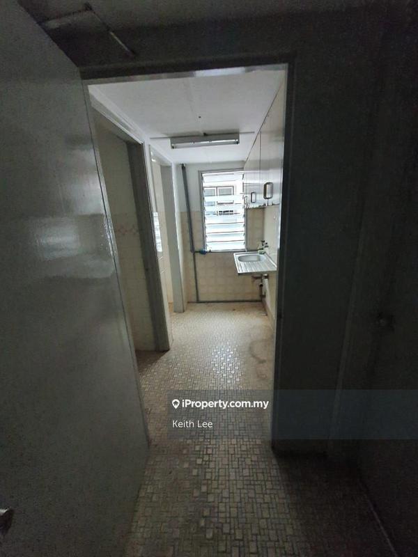 Shop-Office for Sale in Taman Maluri 4 Storey Shop Office For Sell, Cheras by Keith Lee - iProperty.com.my