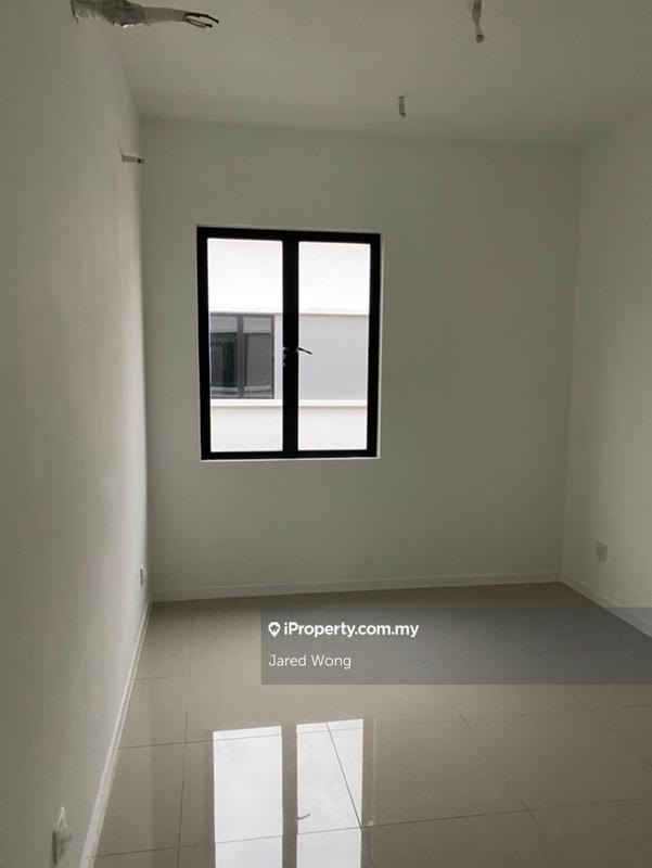 Rumah Berangkai 2 Tingkat untuk Dijual di Reef of tropics, Setia Eco Glades, Cyberjaya oleh Jared Wong - iProperty.com.my