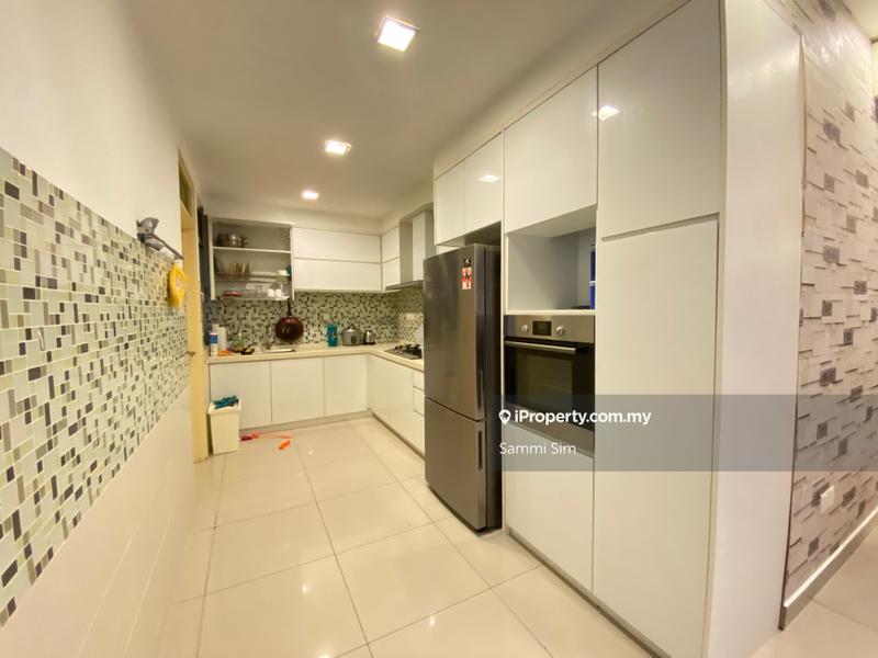 For Rent - Metropolitan Square