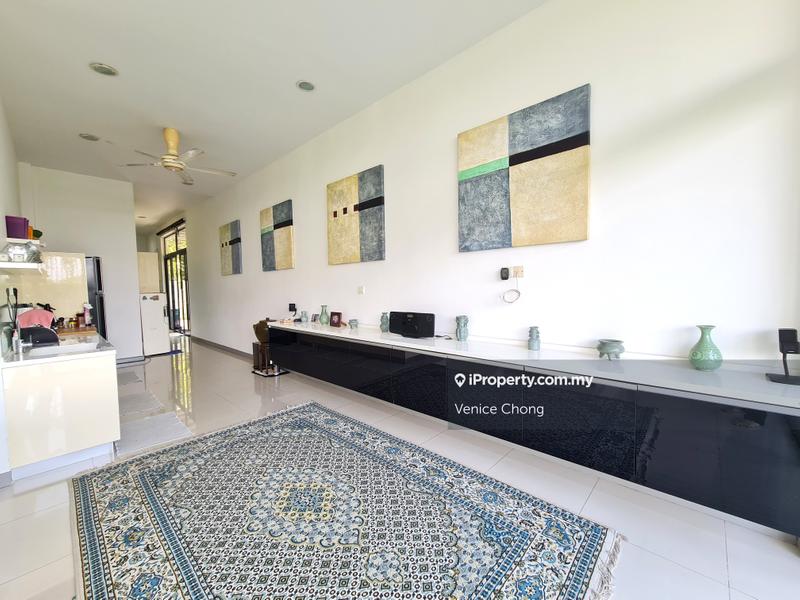 Bungalow House for Sale in Mines Resort City, Seri Kembangan by Venice Chong - iProperty.com.my