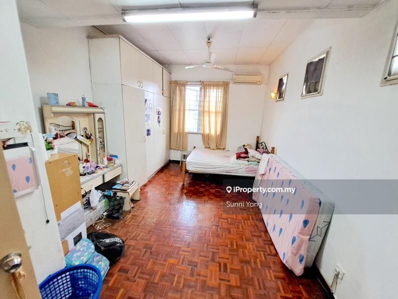 1.5-storey Terraced House for Sale in Bandar Kinrara Seksyen 1, Bandar Kinrara by Sunni Yong - iProperty.com.my