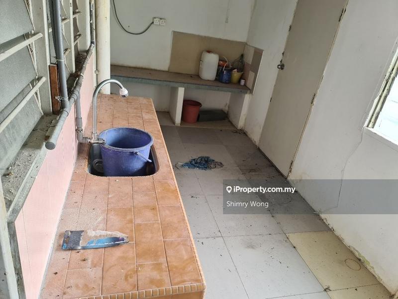 Semi-Detached House for Sale in Taman Overseas Union (Taman Oug), Jalan Klang Lama (Old Klang Road) by Shimry Wong - iProperty.com.my