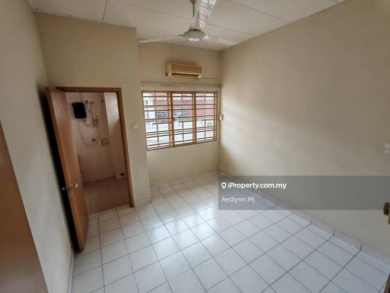 2-storey Terraced House for Sale in Bandar Bukit Puchong, Puchong by Aedlynn Mj - iProperty.com.my